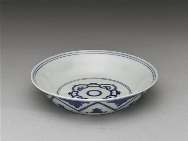 青花如意雲紋碟