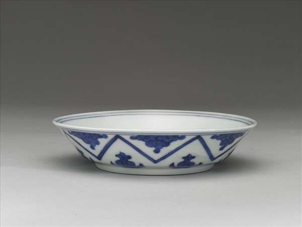 青花如意雲紋碟