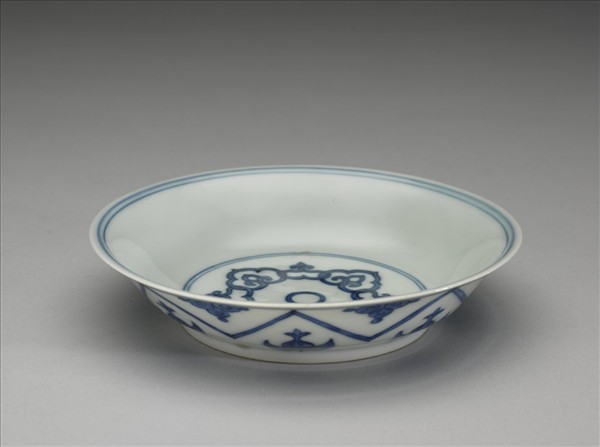 青花如意雲紋碟