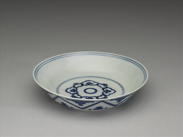 青花如意雲紋碟