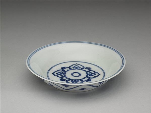 青花如意雲紋碟