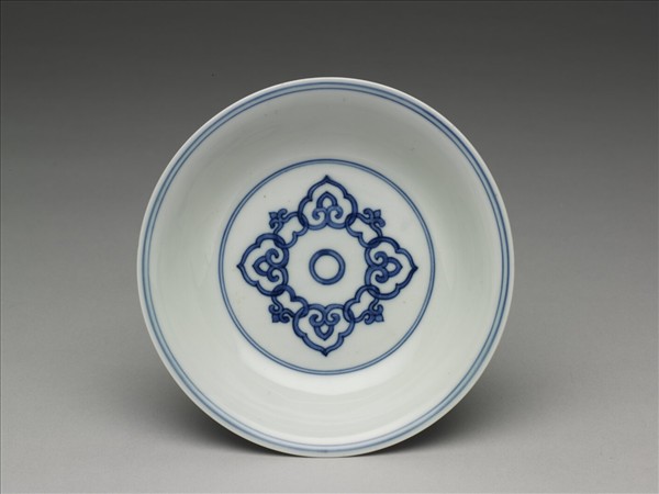 青花如意雲紋碟