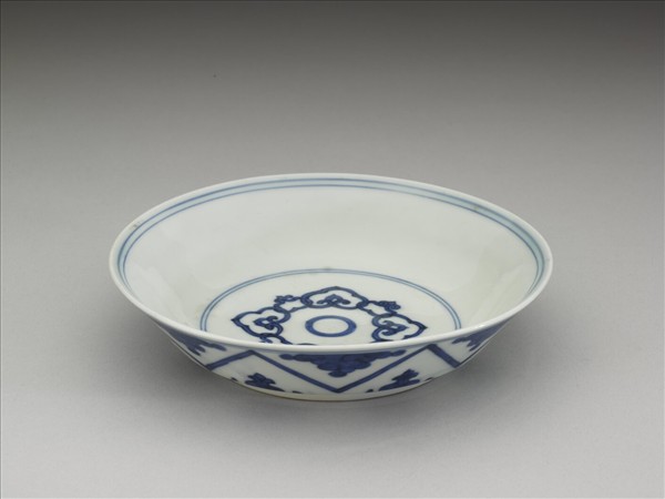 青花如意雲紋碟