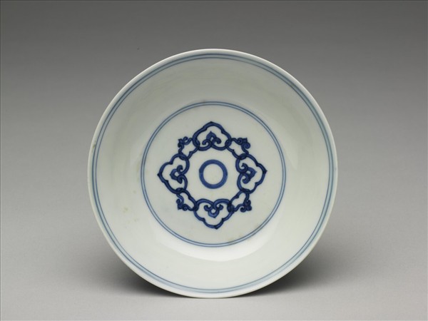 青花如意雲紋碟