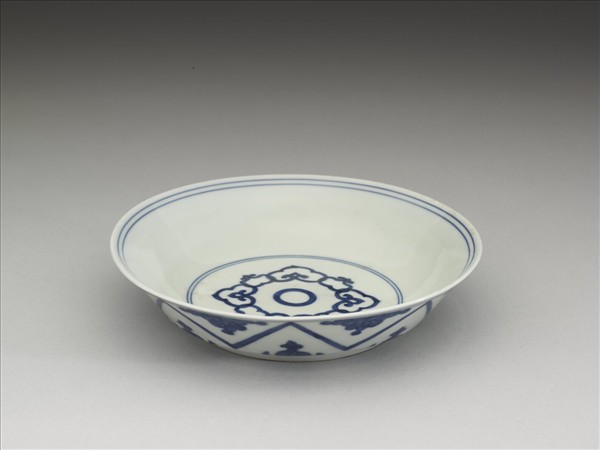 青花如意雲紋碟