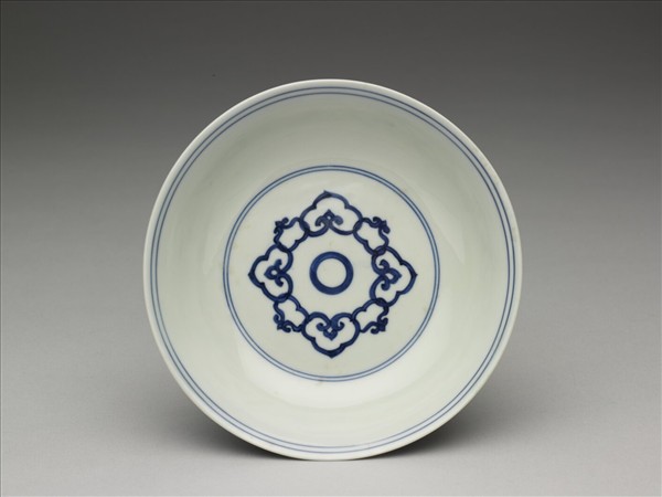 青花如意雲紋碟