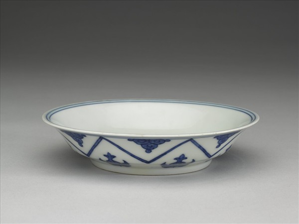 青花如意雲紋碟