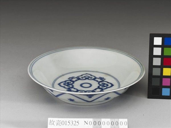 青花如意雲紋碟