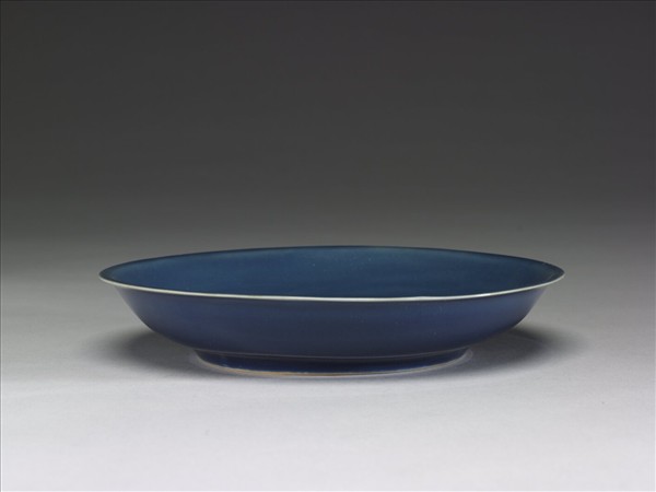 霽青釉盤