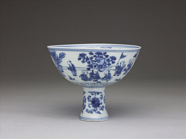 青花嬰戲高足碗