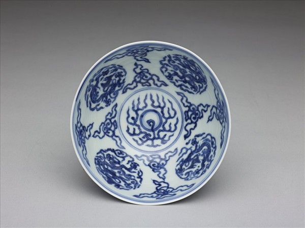 青花嬰戲高足碗