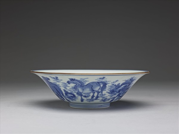 青花八駿圖碗