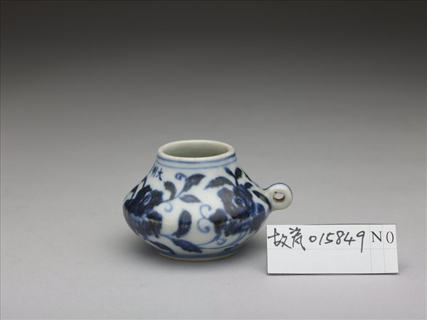 青花花卉紋鳥食罐