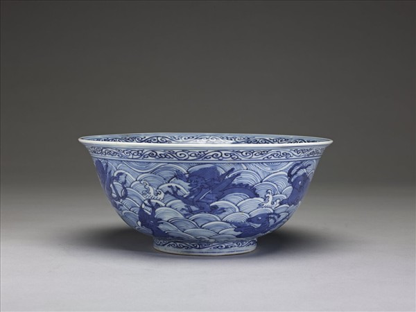 青花海獸紋碗