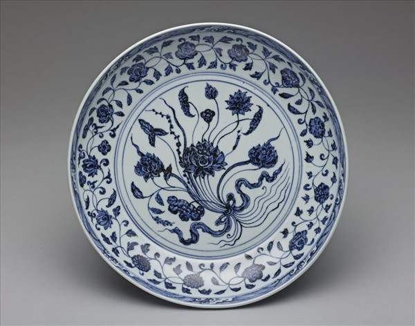 青花一把蓮紋盤