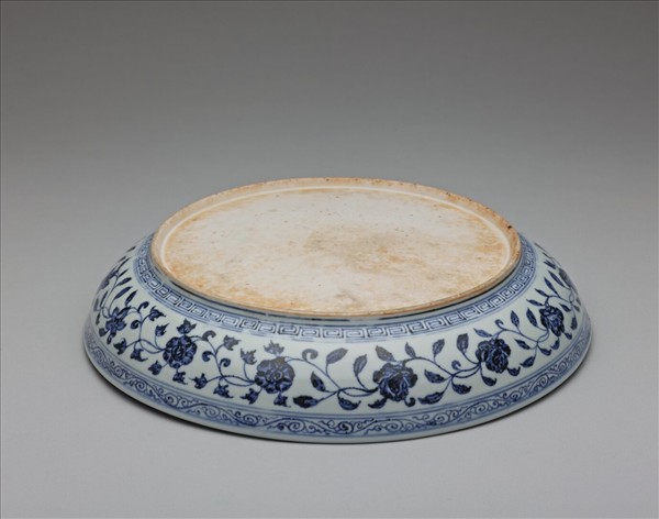 青花一把蓮紋盤