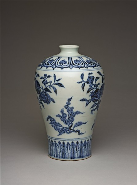 青花四季花果紋梅瓶