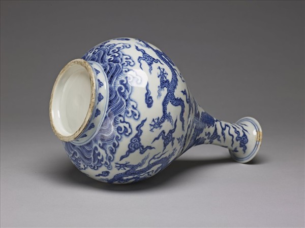 青花五龍紋玉壺春瓶