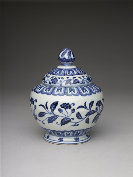 青花轉枝海棠花紋罐