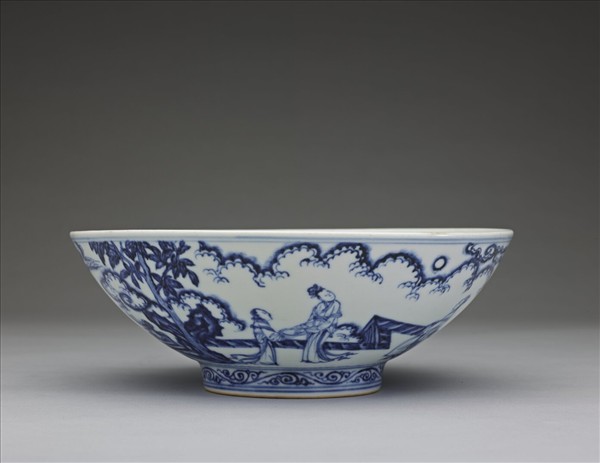 青花庭園仕女圖碗