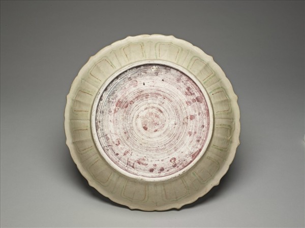 越南 青花加彩山水大盤