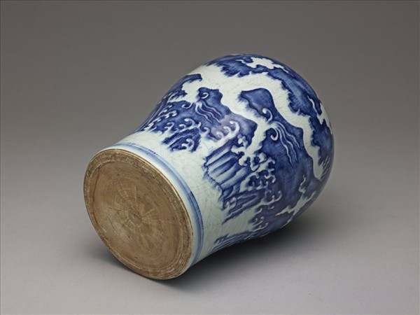 青花波濤白龍紋梅瓶