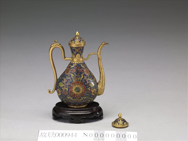 掐絲琺瑯番蓮紋執壺