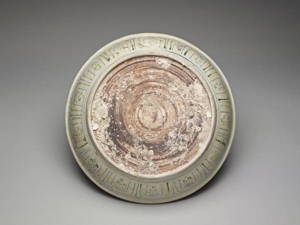 越南 青花加彩獅戲大盤