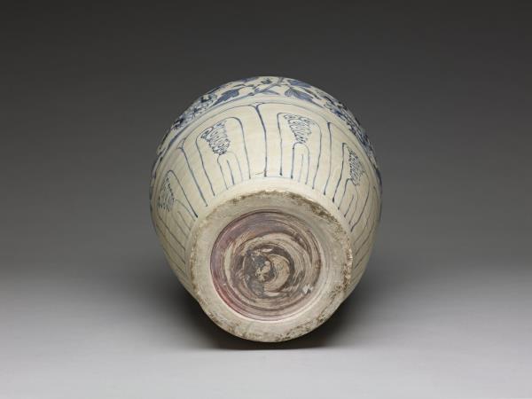 越南 青花鳳凰牡丹瓶