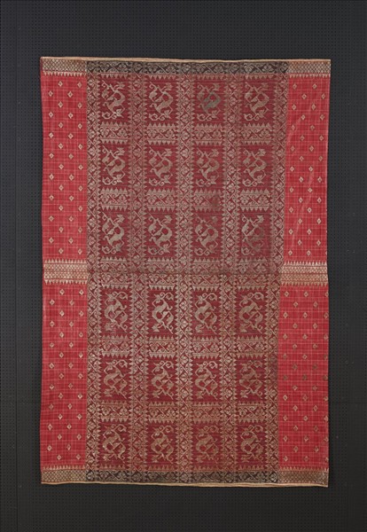 印尼 紅地格子龍紋織金錦筒裙