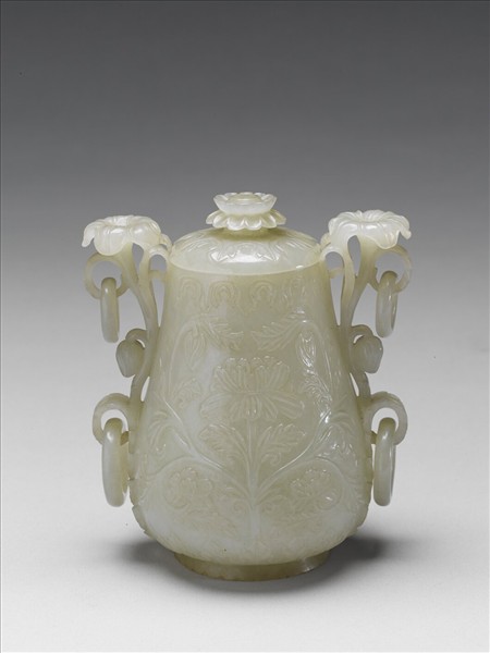 玉番花雙耳四環尊