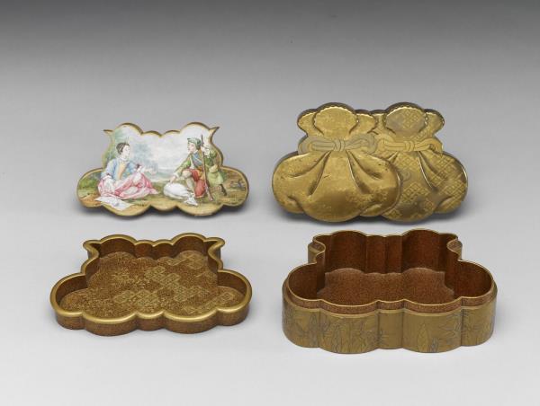 竹唐草蒔繪雙袋盒