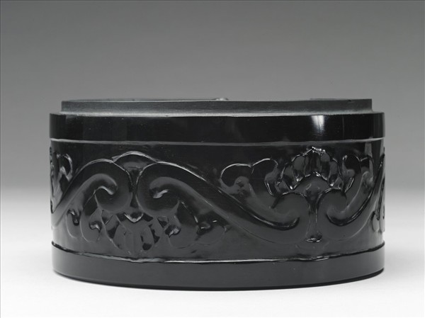 玻璃花卉紋圓盒