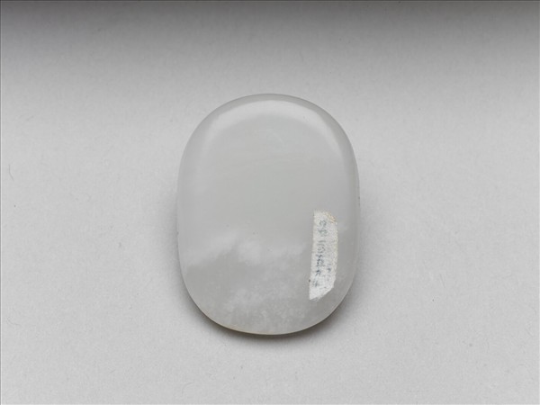 玉犀牛望月飾件