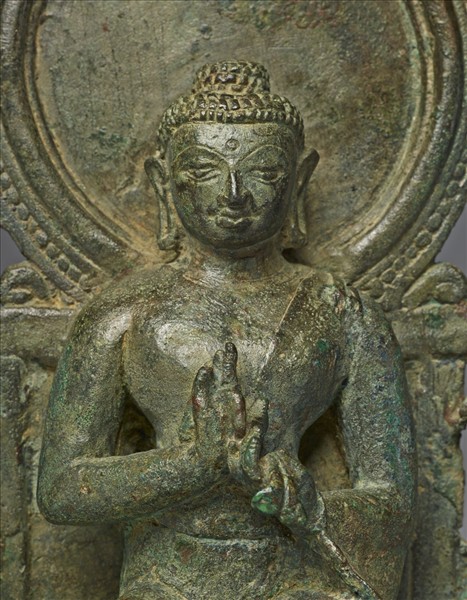 青銅佛垂足坐像