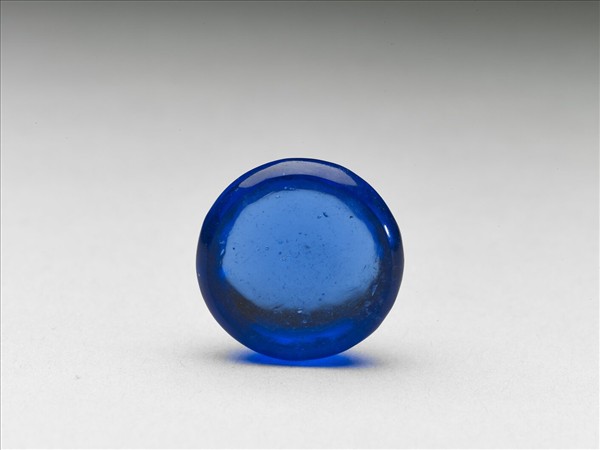 藍色玻璃棋子