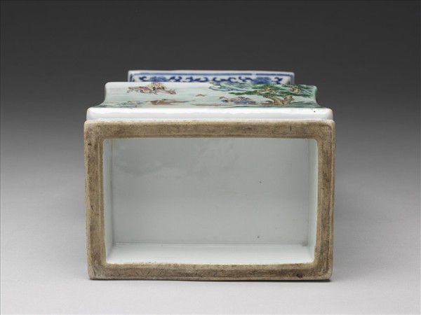 青花粉彩八仙祝壽圖瓶