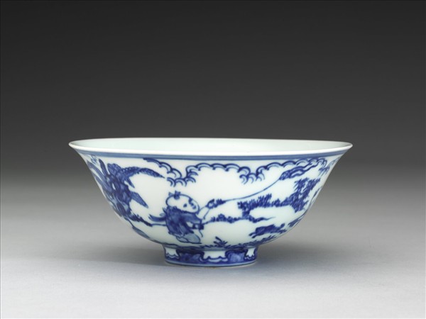 青花嬰戲圖碗