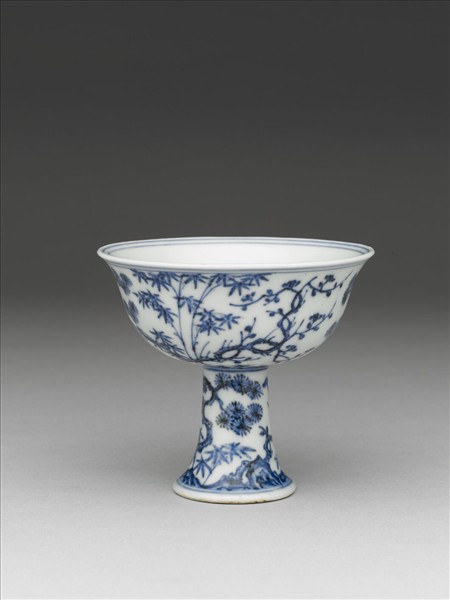 青花歲寒三友圖高足碗