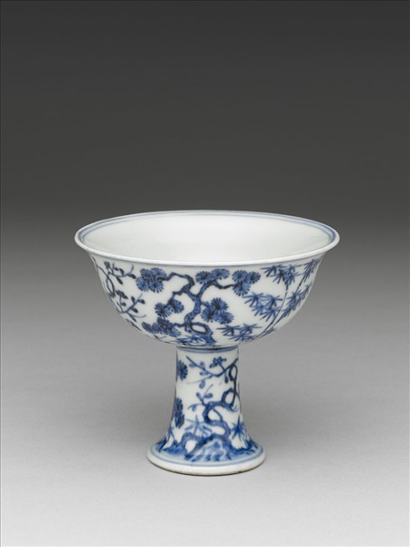 青花歲寒三友圖高足碗