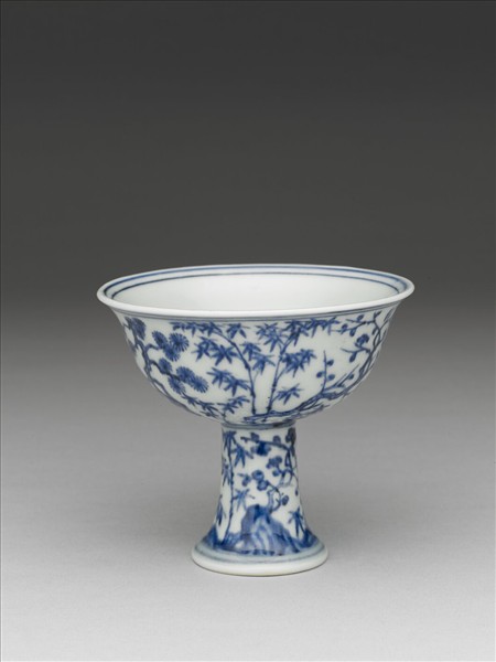 青花歲寒三友圖高足碗