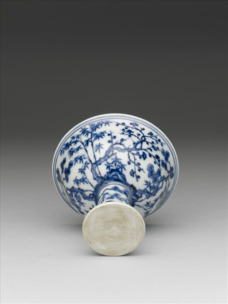 青花歲寒三友圖高足碗