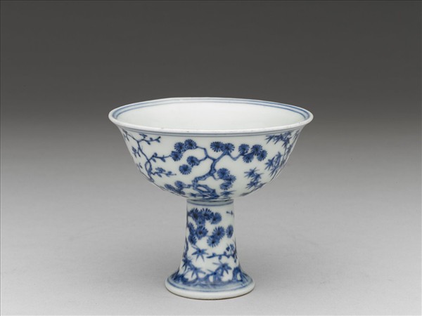 青花歲寒三友圖高足碗