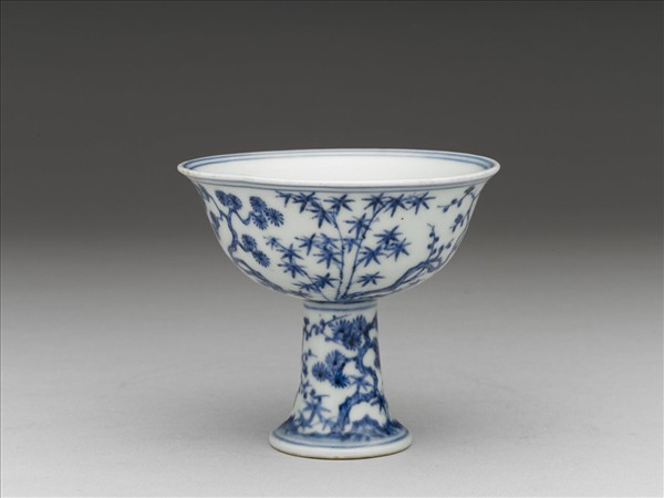 青花歲寒三友圖高足碗