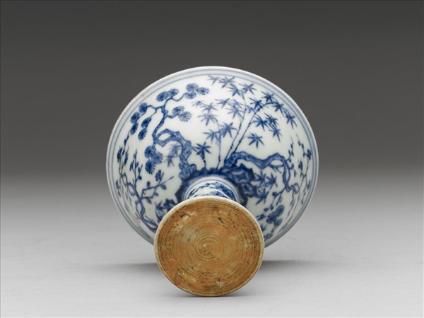 青花歲寒三友圖高足碗