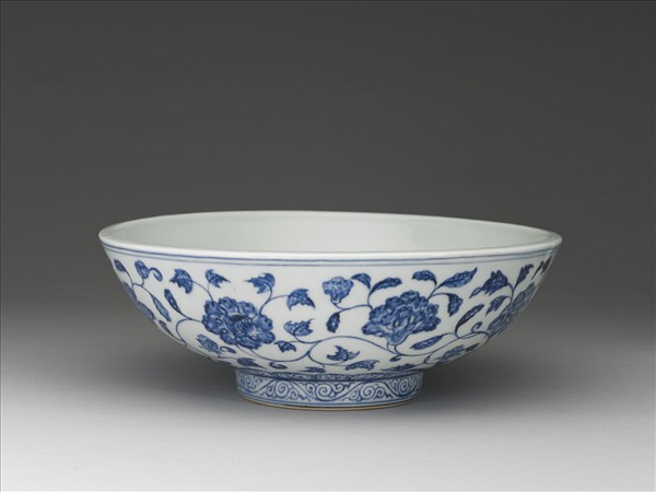 青花四季花卉紋碗