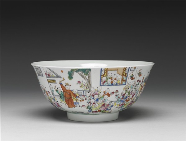 粉彩百子圖碗