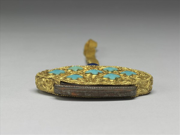 銅鍍金嵌料石火鐮盒