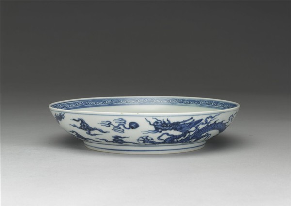 青花雲龍紋盤