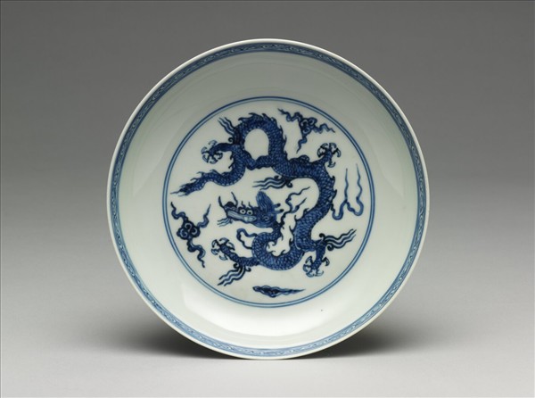 青花雲龍紋盤
